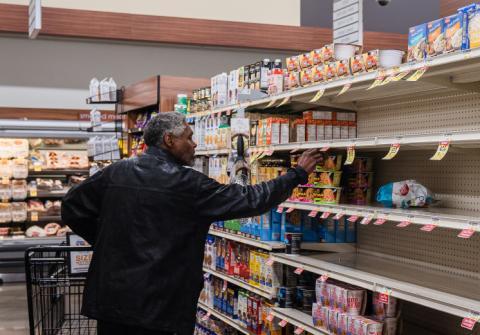 美国通胀率略降但物价仍高超市哪些食品更贵