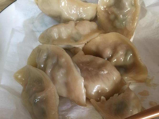 剥皮辣椒水饺_剥皮辣椒水饺的做法