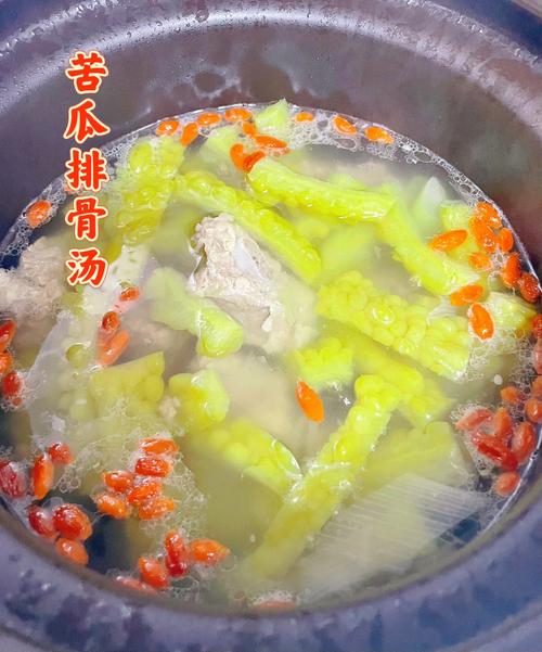 夏季好味道苦瓜炖排骨丨西关正骨药膳坊