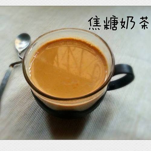 制作美味的焦糖奶茶，简单易学的做法分享