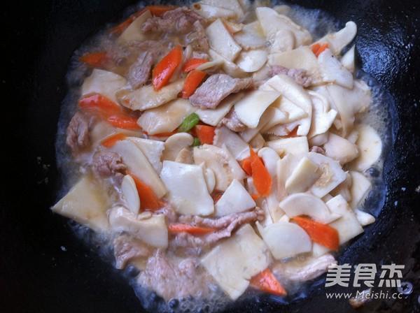 养生食谱推荐佛手白灵菇和炒山药泥