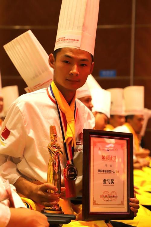 『大师课堂』感谢谭家菜第四代传人谭学文大师为中餐学子带来精彩有趣的一课~