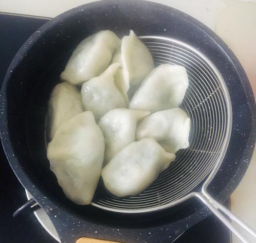 水饺怎么煮_水饺怎么煮不破皮