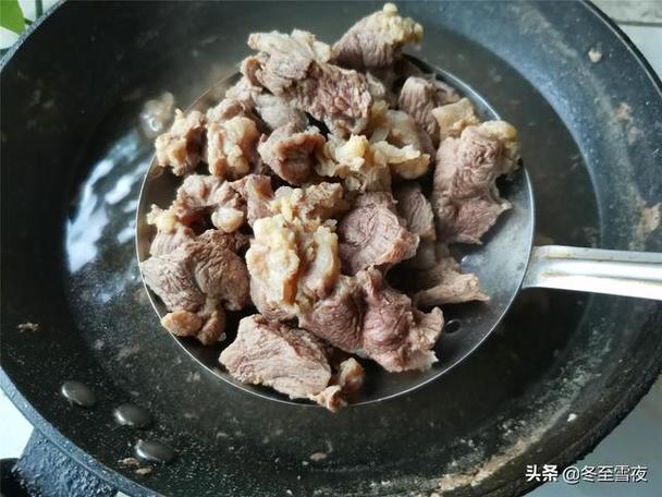 怎么煮牛肉_怎么煮牛肉好吃易烂熟视频