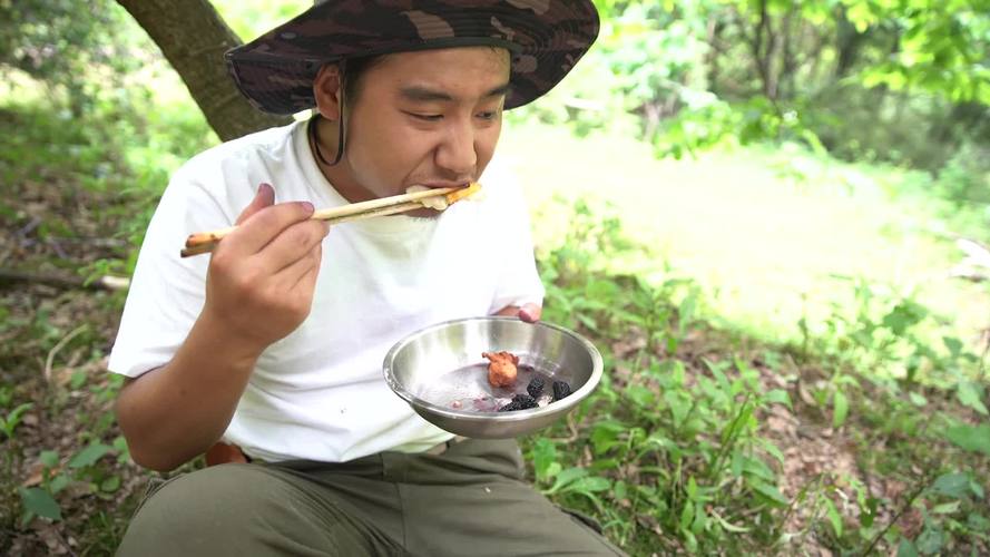 野食_野食小哥