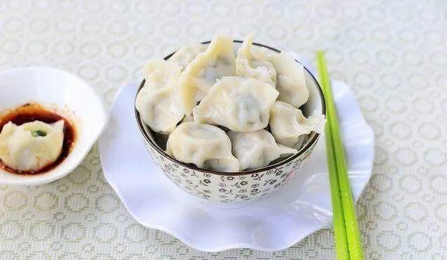 暑伏吃什么_暑伏吃什么馅饺子