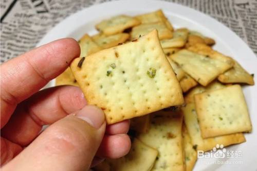 苏打饼干的做法_苏打饼干的做法步骤