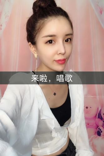 小曼_小曼个人简介