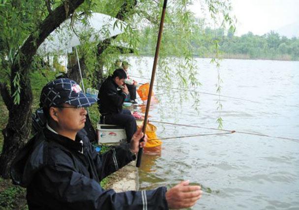 江河垂钓技巧_江河垂钓技巧图片