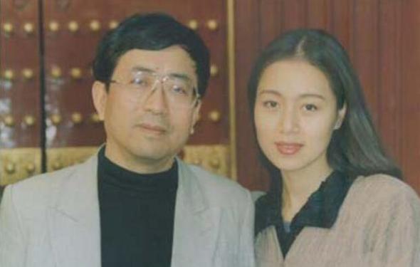 马兰结过几次婚_马兰结过几次婚?马兰年轻时的美丽照片